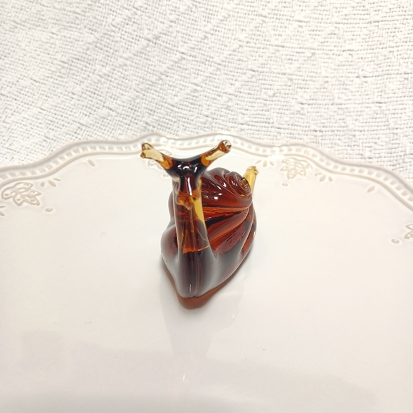 Vintage Amber Glass Blown Snail - Picture 3 of 7